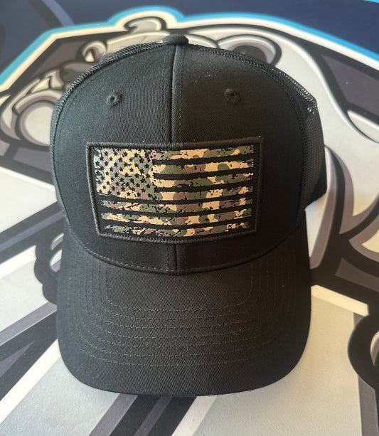 (NEW)Army Camo American Flag Mesh Back Snapback Hat