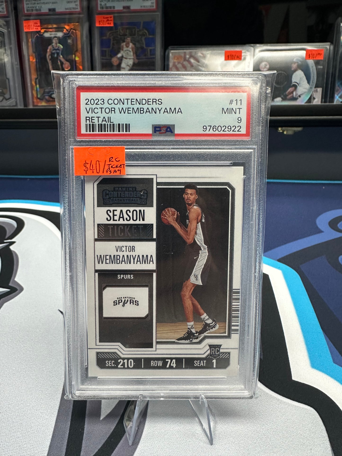 (NEW)2023 Contenders Victor Wembanyama #11 - RC - Season Ticket - PSA 9